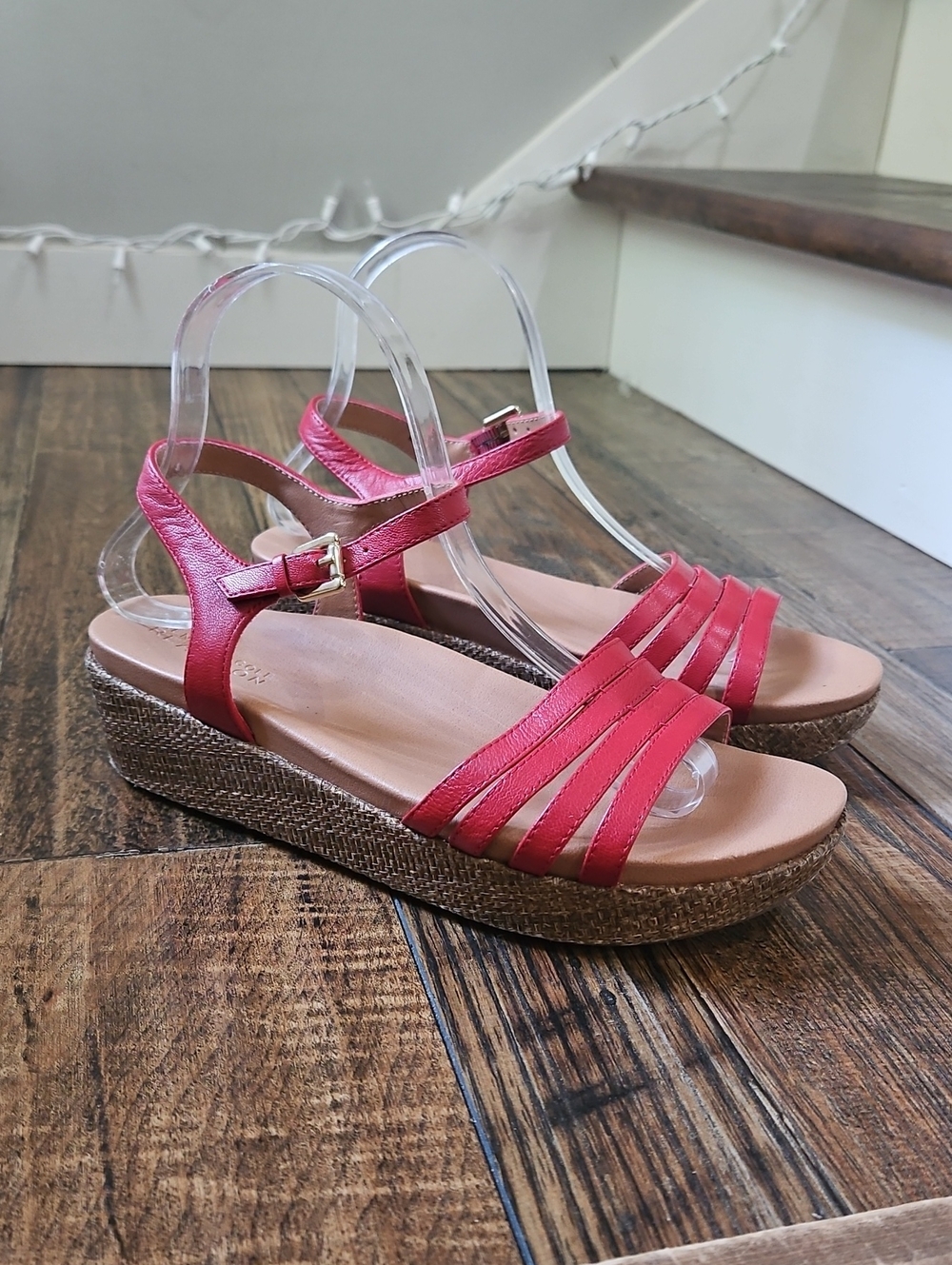 Kenneth‎ Cole Reaction Women's Red Strappy Wedge Sandals